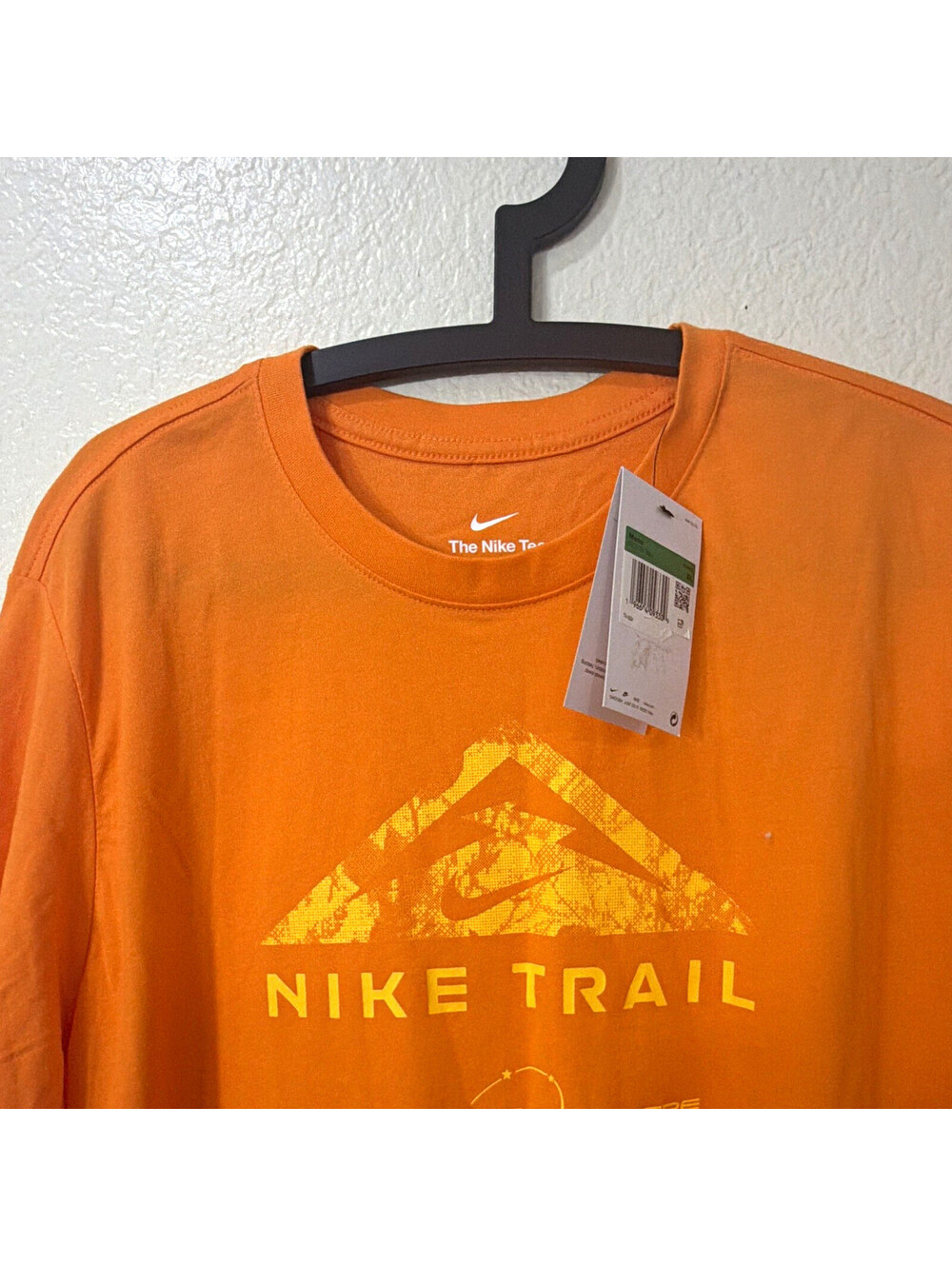 Nike Trail Dri-FIT The Nike Tee Orange Graphic Crewneck T-Shirt Men's XL